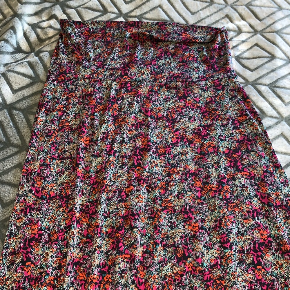 LulaRoe Maxi Skirt